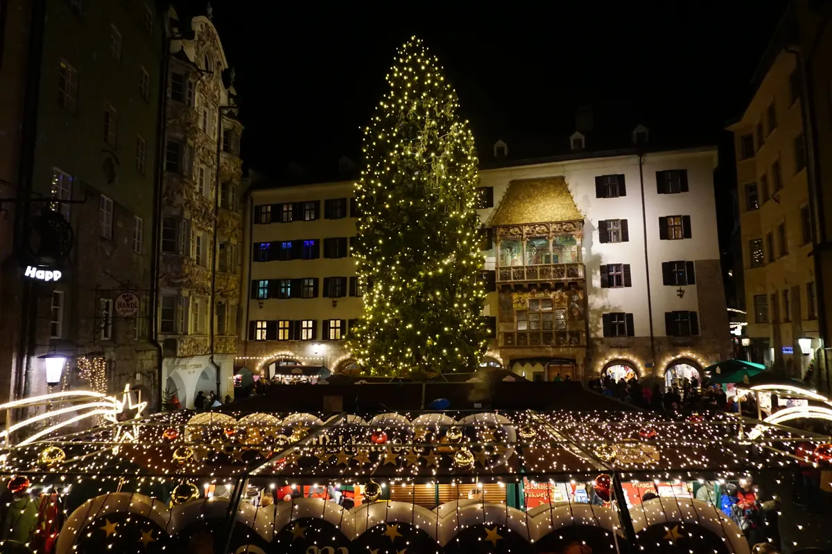 Christkindlmarkt in der Innsbrucker Altstadt