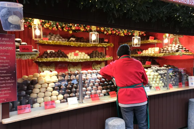 Fahrgeschäfte der Kinderweihnacht in Nürnberg