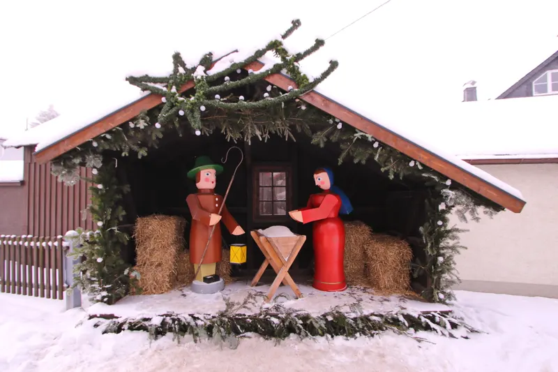 Krippe im Schnee in Seiffen