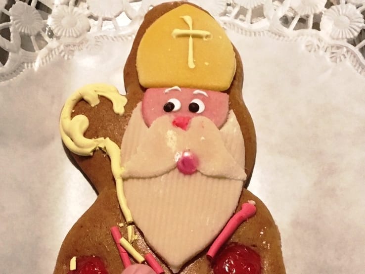 Verzierter Lebkuchen-Nikolaus aus Österreich